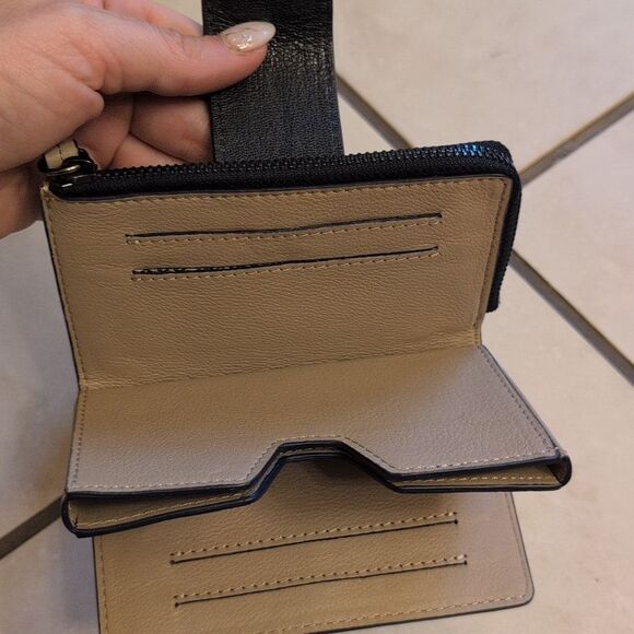 OH By Joy Gryson Wallet Wristlet Yellow Leather - Picture 5 of 10